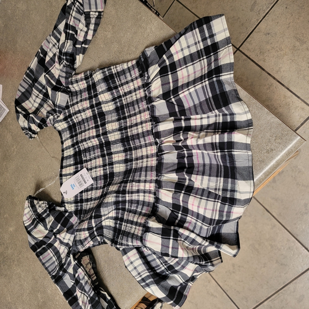 Plaid Top - Black and White
